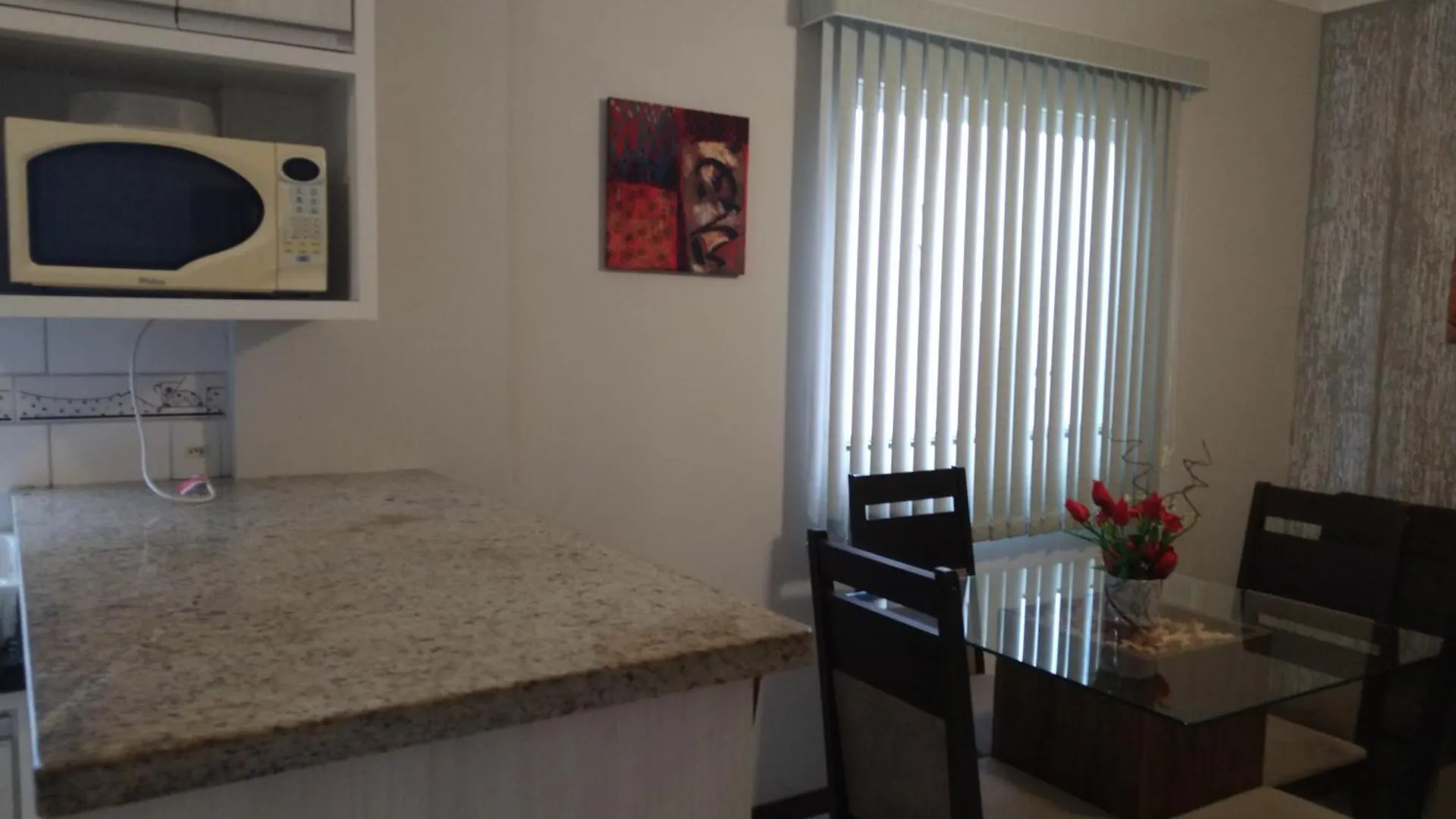 Aconchegante Apartamento Pé na Areia na Praia de Ingleses Florianópolis